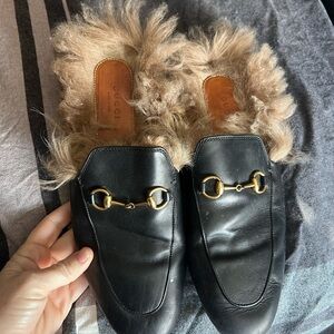 Gucci Black Leather Fur-Lined Loafers